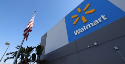 Walmart says Trump tariffs could hit quarterly profits as it tries to keep prices low