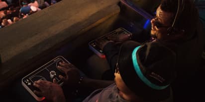 Sports teams adopt tactile tech for blind and low-vision fans